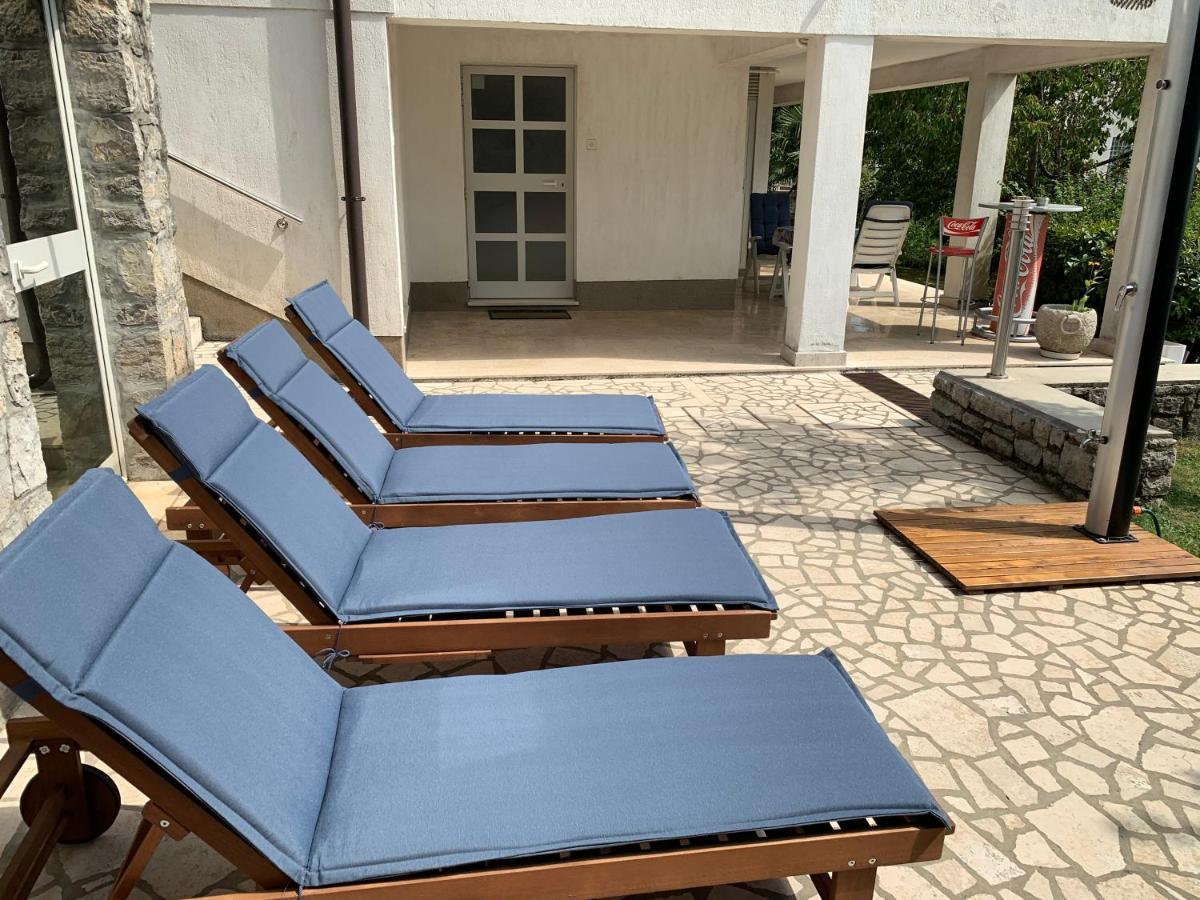 Deluxe Apartment Dora With A Private Parking, Terrace And See View Rijeka Bagian luar foto