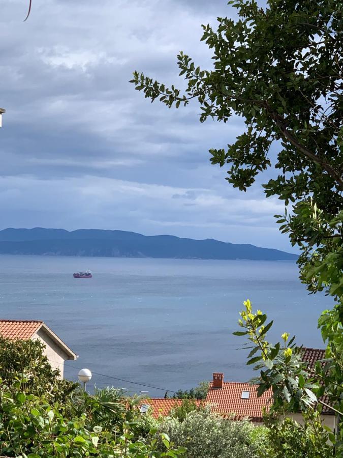 Deluxe Apartment Dora With A Private Parking, Terrace And See View Rijeka Bagian luar foto