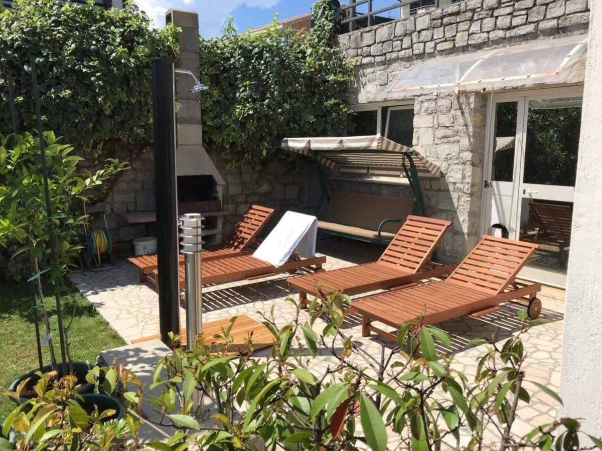Deluxe Apartment Dora With A Private Parking, Terrace And See View Rijeka Bagian luar foto