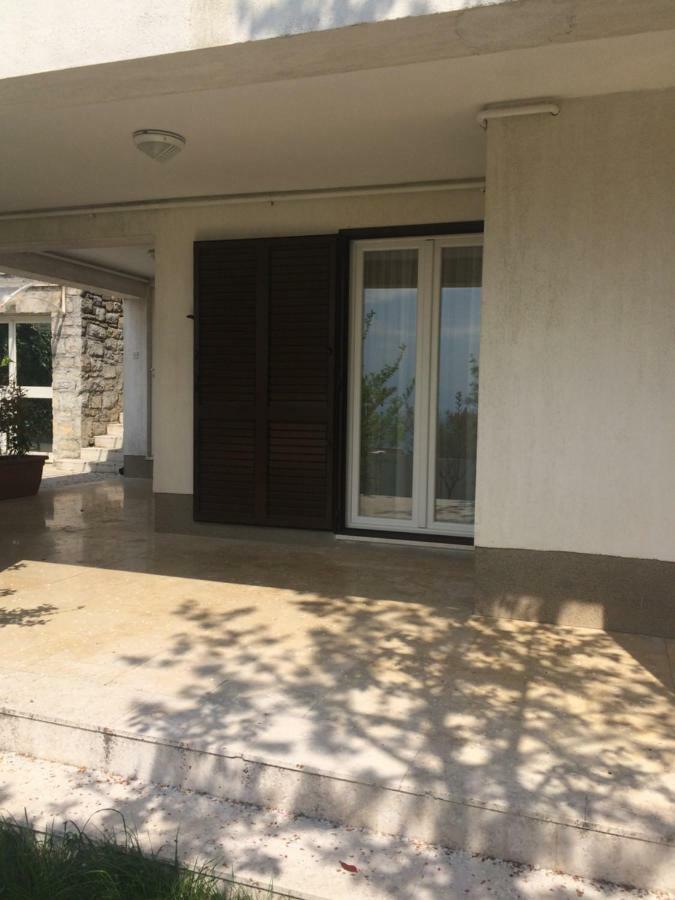 Deluxe Apartment Dora With A Private Parking, Terrace And See View Rijeka Bagian luar foto